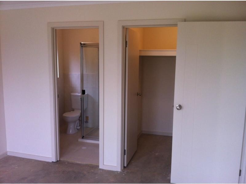 183 Newton Boulevard, Munno Para West SA 5115