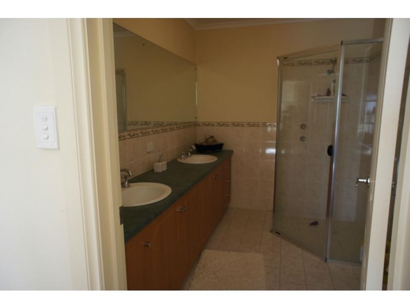 13 Falcon Drive, Hewett SA 5118