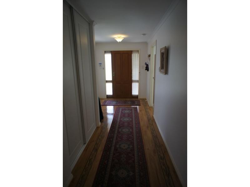 29 Parkway Avenue, Walkley Heights SA 5098