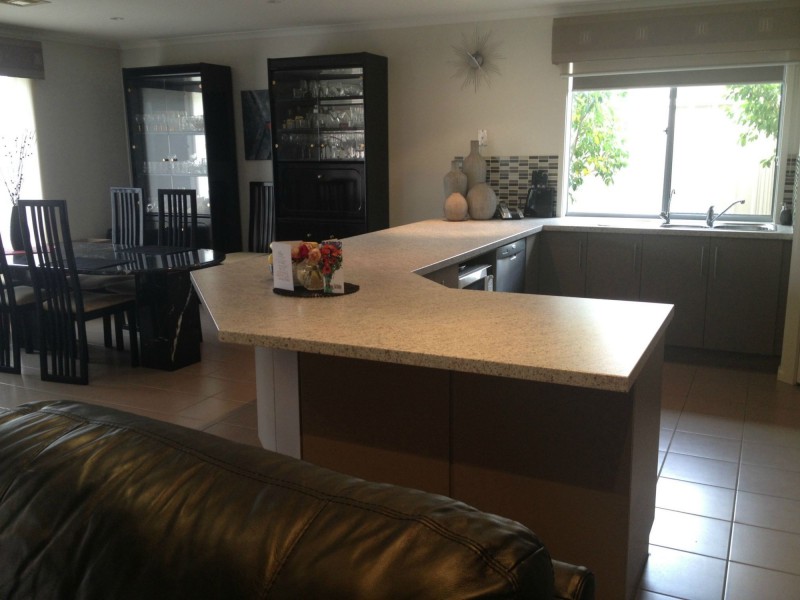 20 The Boulevard St, Parafield Gardens SA 5107