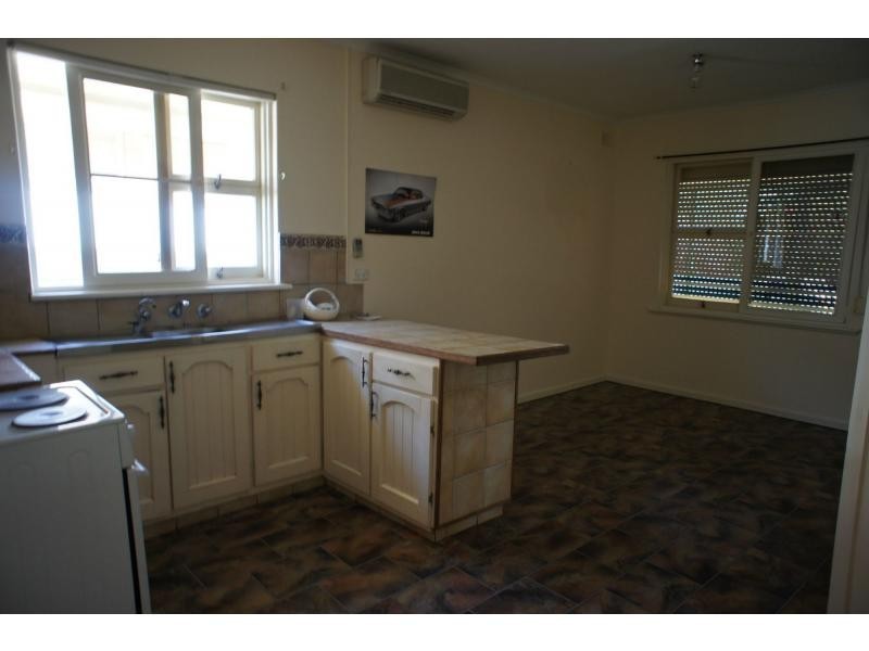 5 The Parkway, Holden Hill SA 5088
