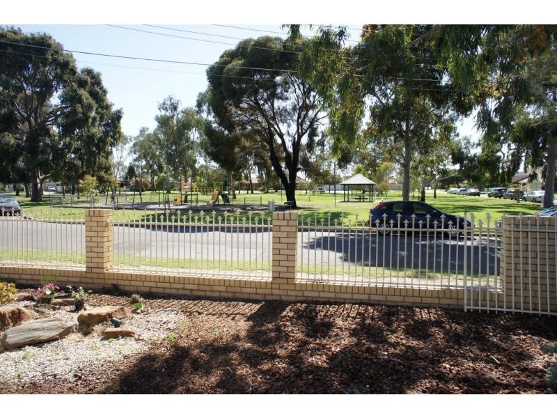 25 Augusta Street, Hillcrest SA 5086