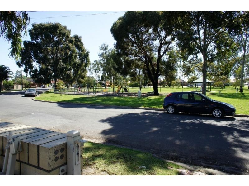 25 Augusta Street, Hillcrest SA 5086