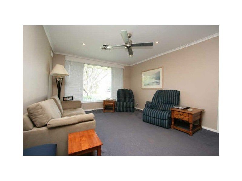 32 Karingal Cresent, Salisbury Park SA 5109