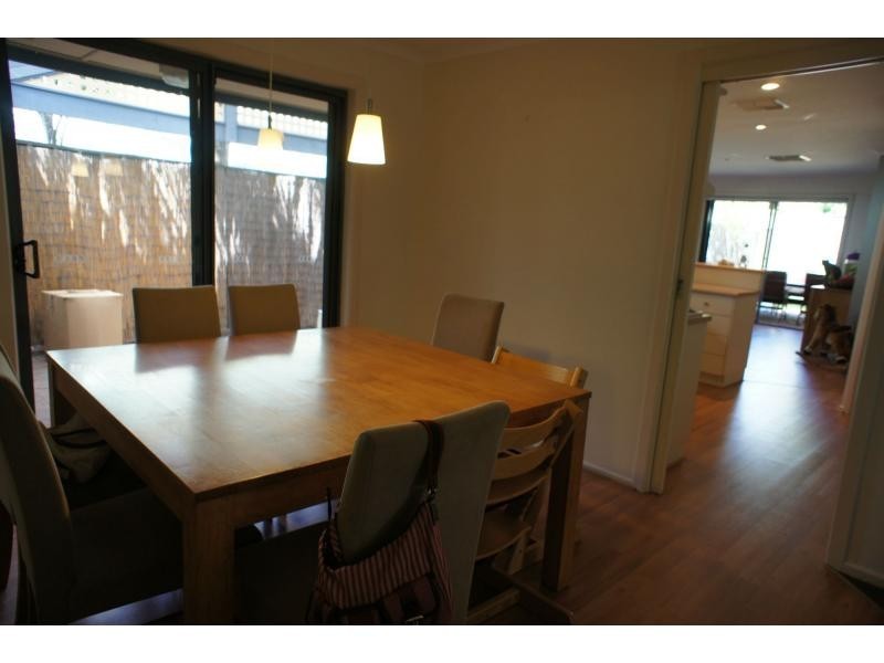 8 Gilchrist Avenue, Greenwith SA 5125
