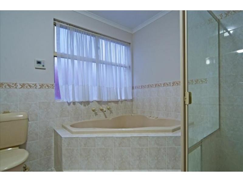 17 Koala Crescent, Paralowie SA 5108