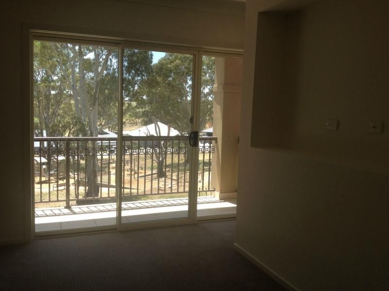 3/10 Settlers Hill , Settlers Hill Drive, Golden Grove SA 5125