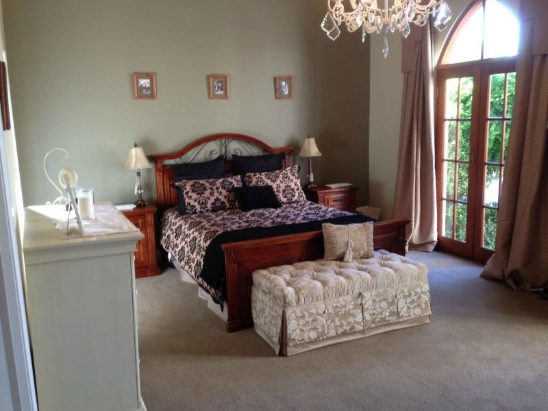 8 Horn Street, Houghton SA 5131