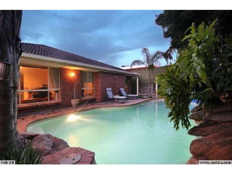 18 Bernacchi Court, Greenwith SA 5125