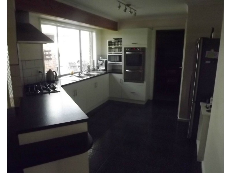 2 Parkhill Court, Wynn Vale SA 5127