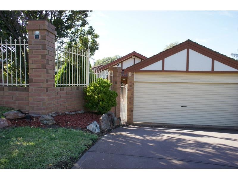 9 Roycroft Place, Golden Grove SA 5125