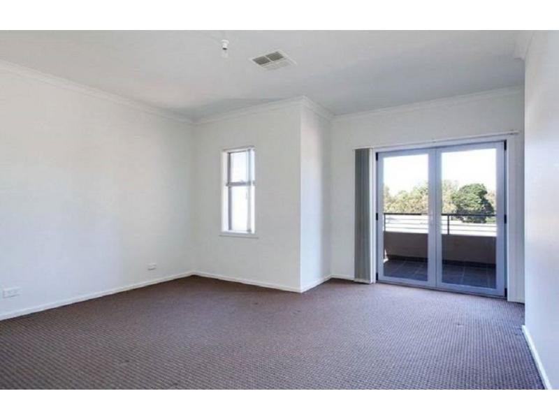 2/14 Sandstock Boulevard, Golden Grove SA 5125