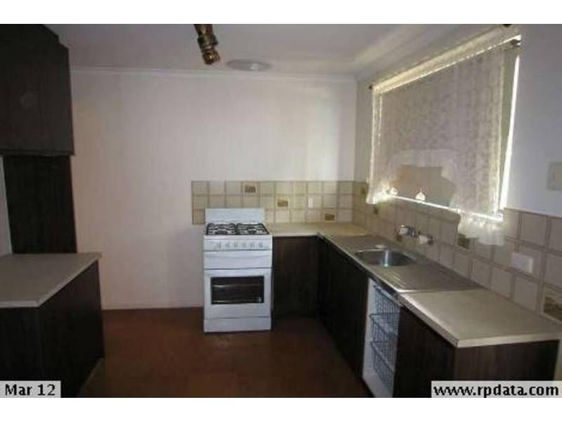 21 Bond Avenue, Burton SA 5110