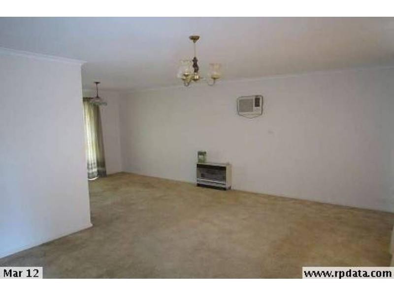 21 Bond Avenue, Burton SA 5110