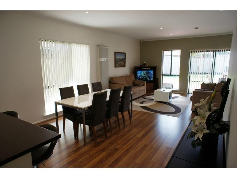 12 Balmoral Street, Hillcrest SA 5086
