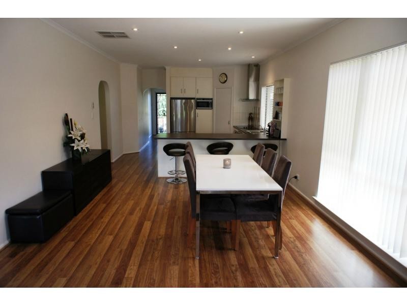 12 Balmoral Street, Hillcrest SA 5086
