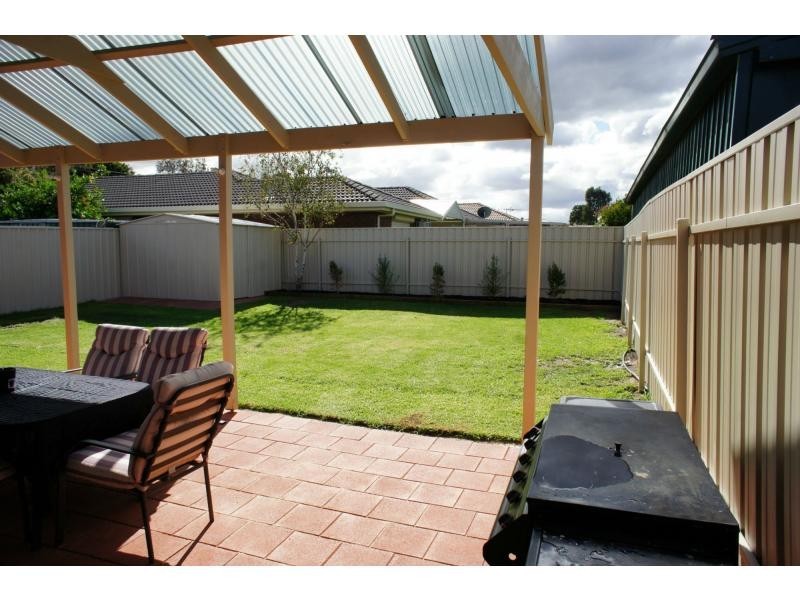 12 Balmoral Street, Hillcrest SA 5086