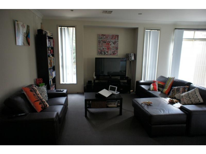 30 Sunset Circuit, Walkley Heights SA 5098