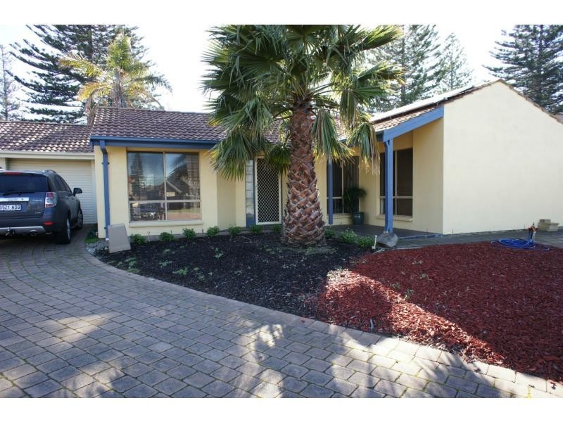 5 Canada Court, North Haven SA 5018