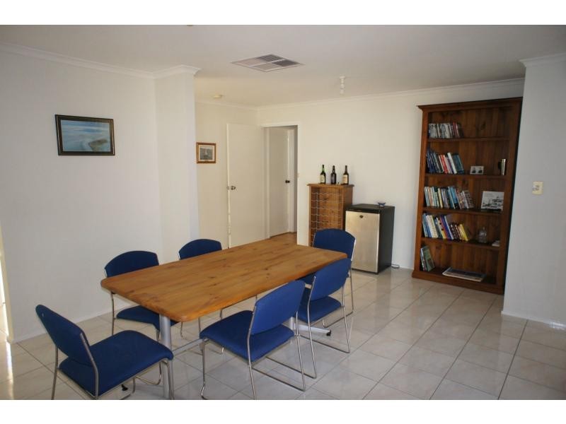 5 Canada Court, North Haven SA 5018