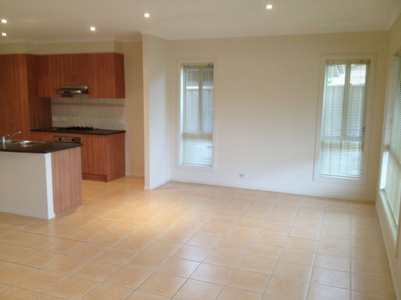 31 Leander Crescent, Greenacres SA 5086