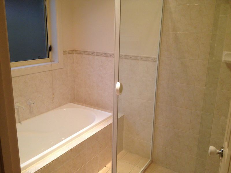 31 Leander Crescent, Greenacres SA 5086