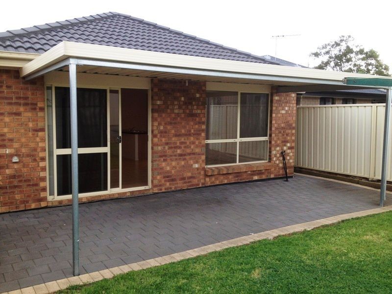 31 Leander Crescent, Greenacres SA 5086