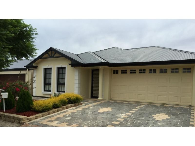 10 Hendry Crescent, Gilles Plains SA 5086