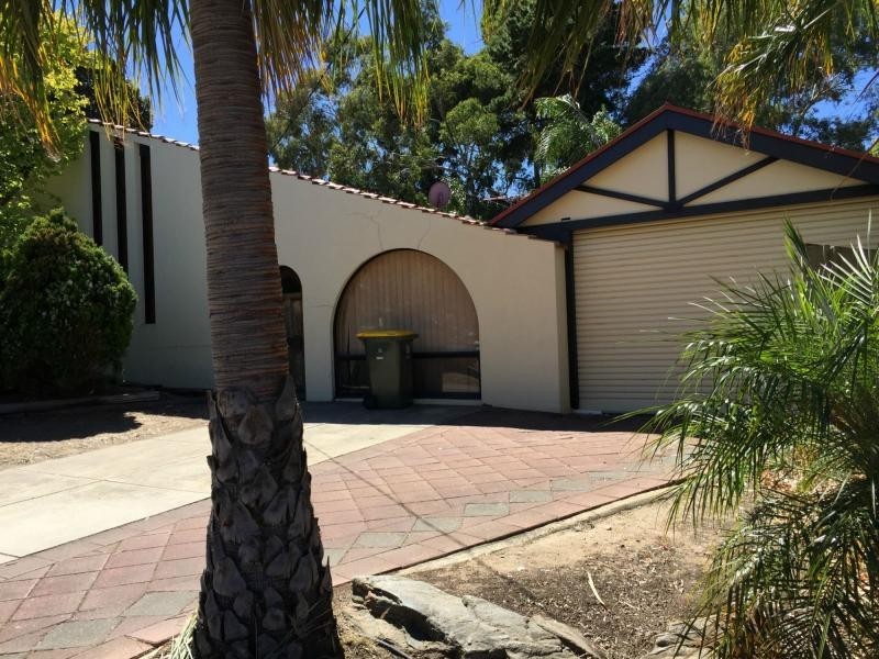 3 Amber Road, Highbury SA 5089