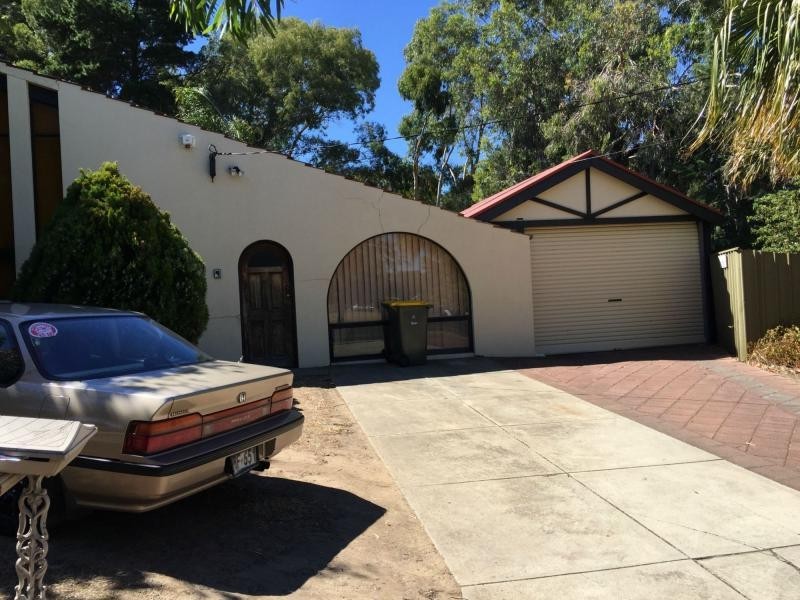 3 Amber Road, Highbury SA 5089