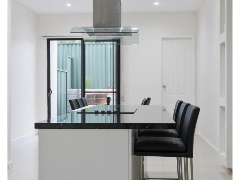 27a Coventry Street St, Mawson Lakes SA 5095