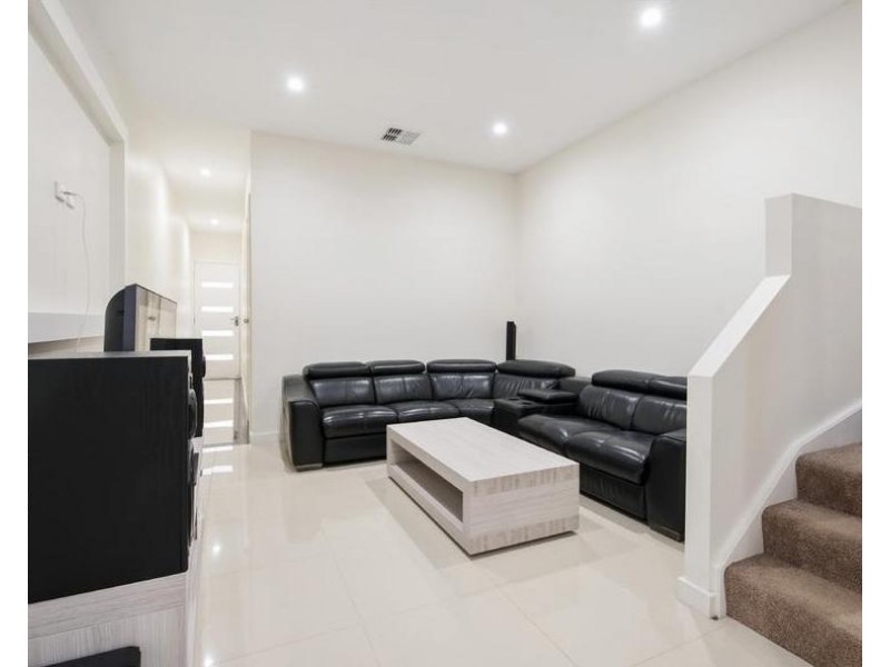 27a Coventry Street St, Mawson Lakes SA 5095