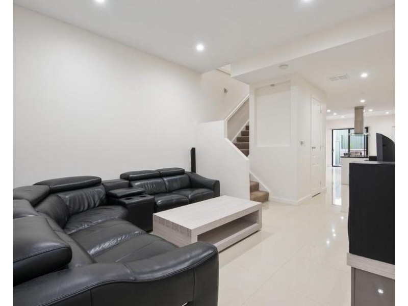 27a Coventry Street St, Mawson Lakes SA 5095