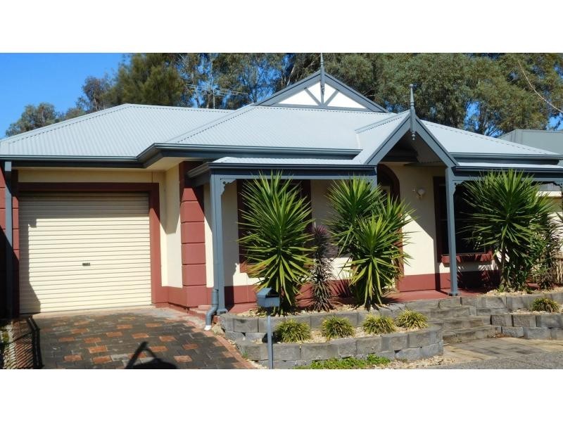 16 Maple Circuit, Mawson Lakes SA 5095