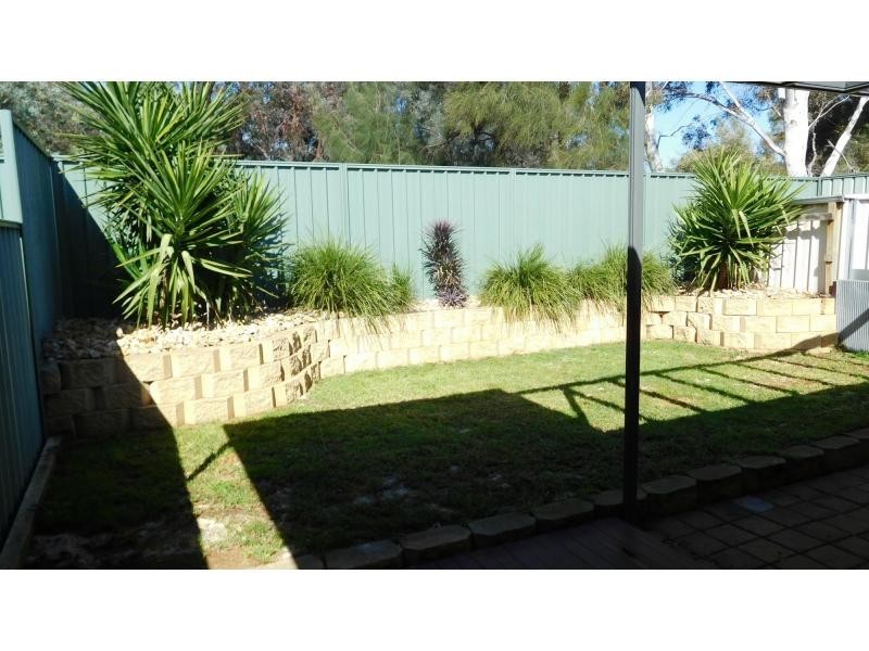 16 Maple Circuit, Mawson Lakes SA 5095