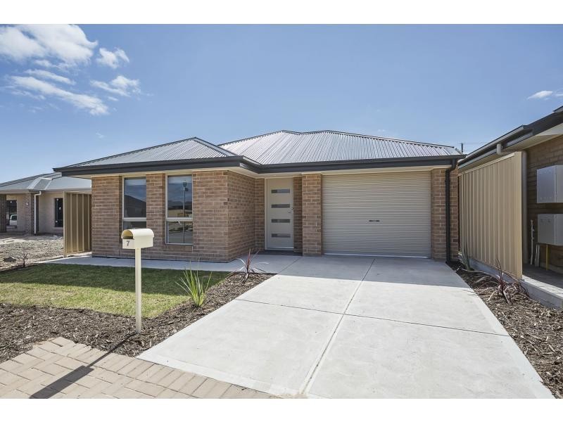 7 Cook Street, Seaford Meadows SA 5169