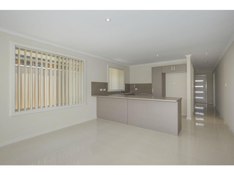 7 Cook Street, Seaford Meadows SA 5169