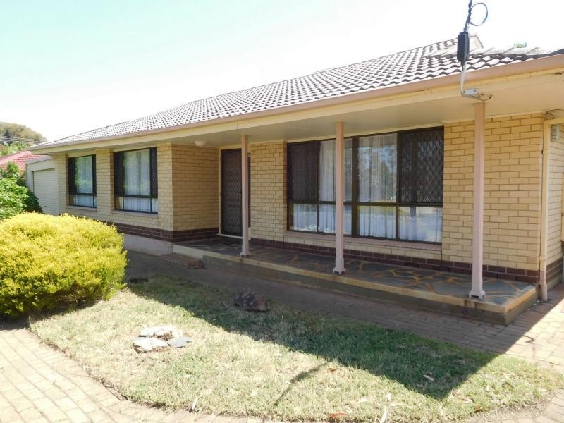 4 Maurine Terrace, Para Vista SA 5093