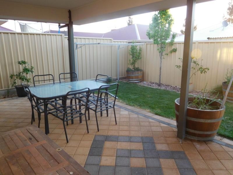 7 Major Street, Munno Para West SA 5115
