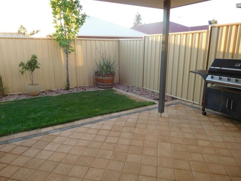 7 Major Street, Munno Para West SA 5115