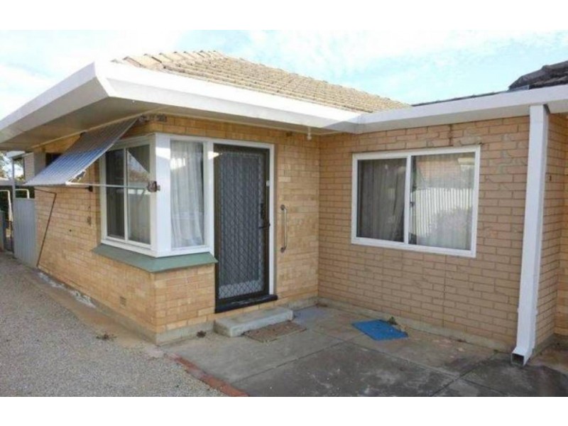 2/11 Ayredale Avenue St, Clearview SA 5085