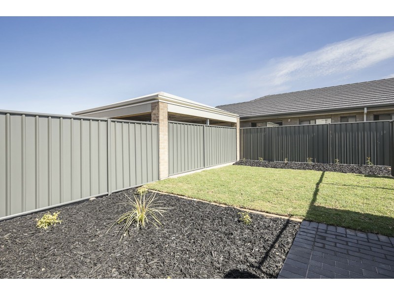 71 Hamilton Boulevard, Evanston Gardens SA 5116