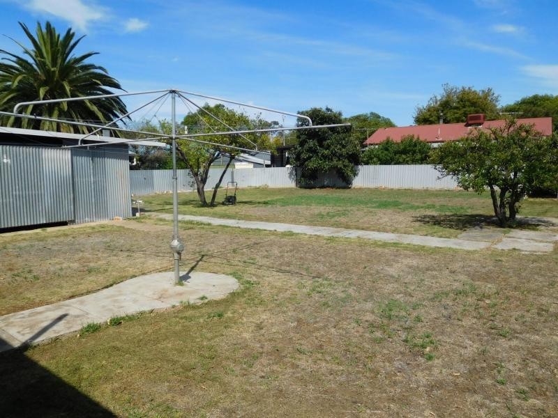 18 Gosfield Crescent, Hampstead Gardens SA 5086