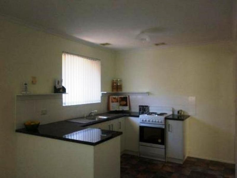 16 Philia Court, Mansfield Park SA 5012