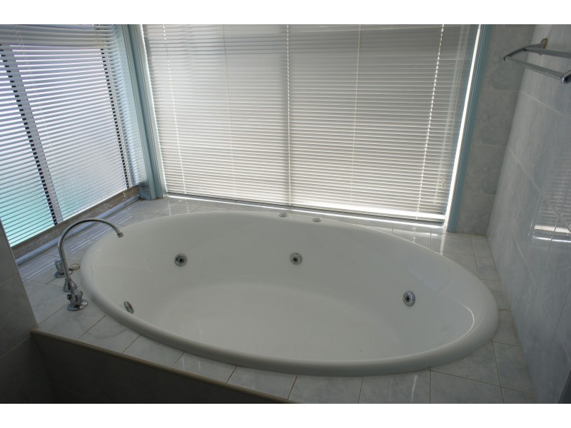 11 Greengate Lane, Mawson Lakes SA 5095