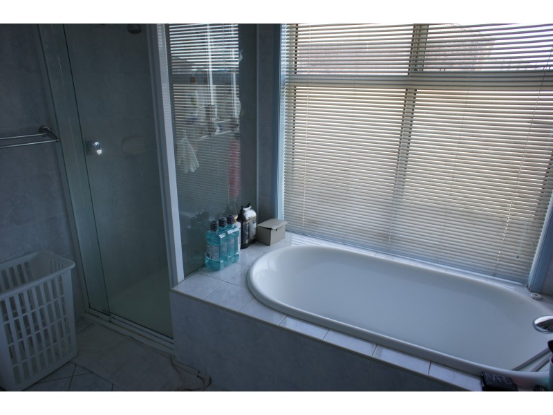 11 Greengate Lane, Mawson Lakes SA 5095