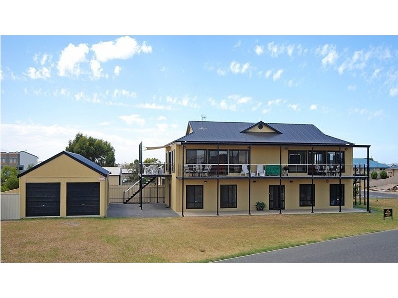 58 Arcadia Ave, Hindmarsh Island SA 5214