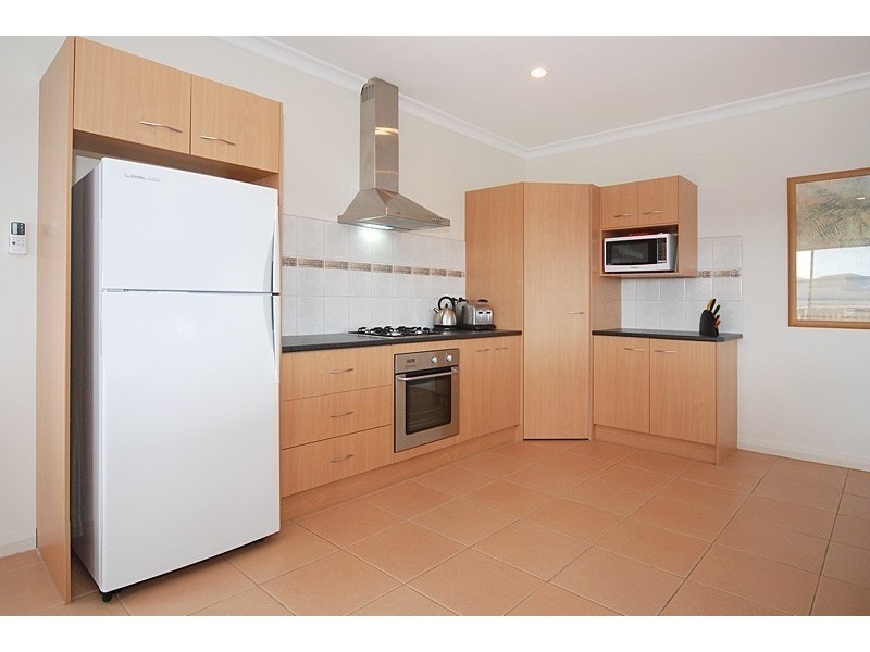 58 Arcadia Ave, Hindmarsh Island SA 5214