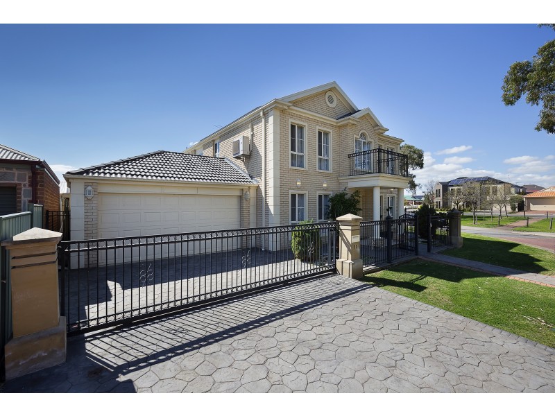 11 Greengate Lane, Mawson Lakes SA 5095