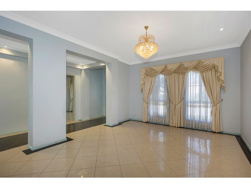 11 Greengate Lane, Mawson Lakes SA 5095